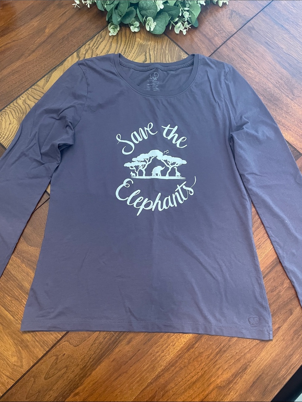 ivory ella periwinkle long sleeve tee with elephant graphic C75